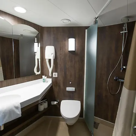 Go Nordic Cruiseline Ferry - To Copenhagen  *