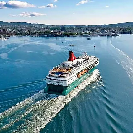 Go Nordic Cruiseline Ferry - To Copenhagen  *